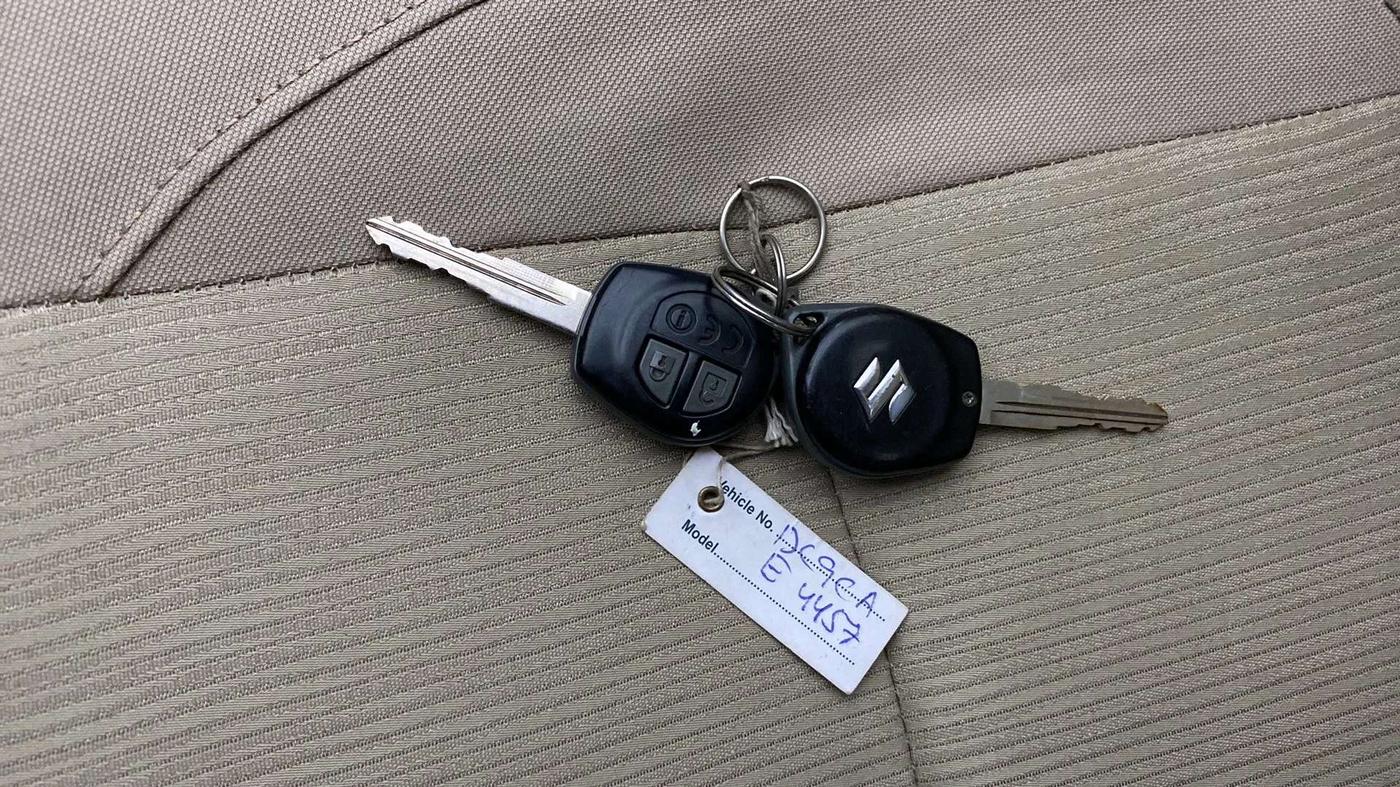2015 Maruti Ciaz VXI+AT, Petrol, Automatic, 70,401 km, Key Close Up