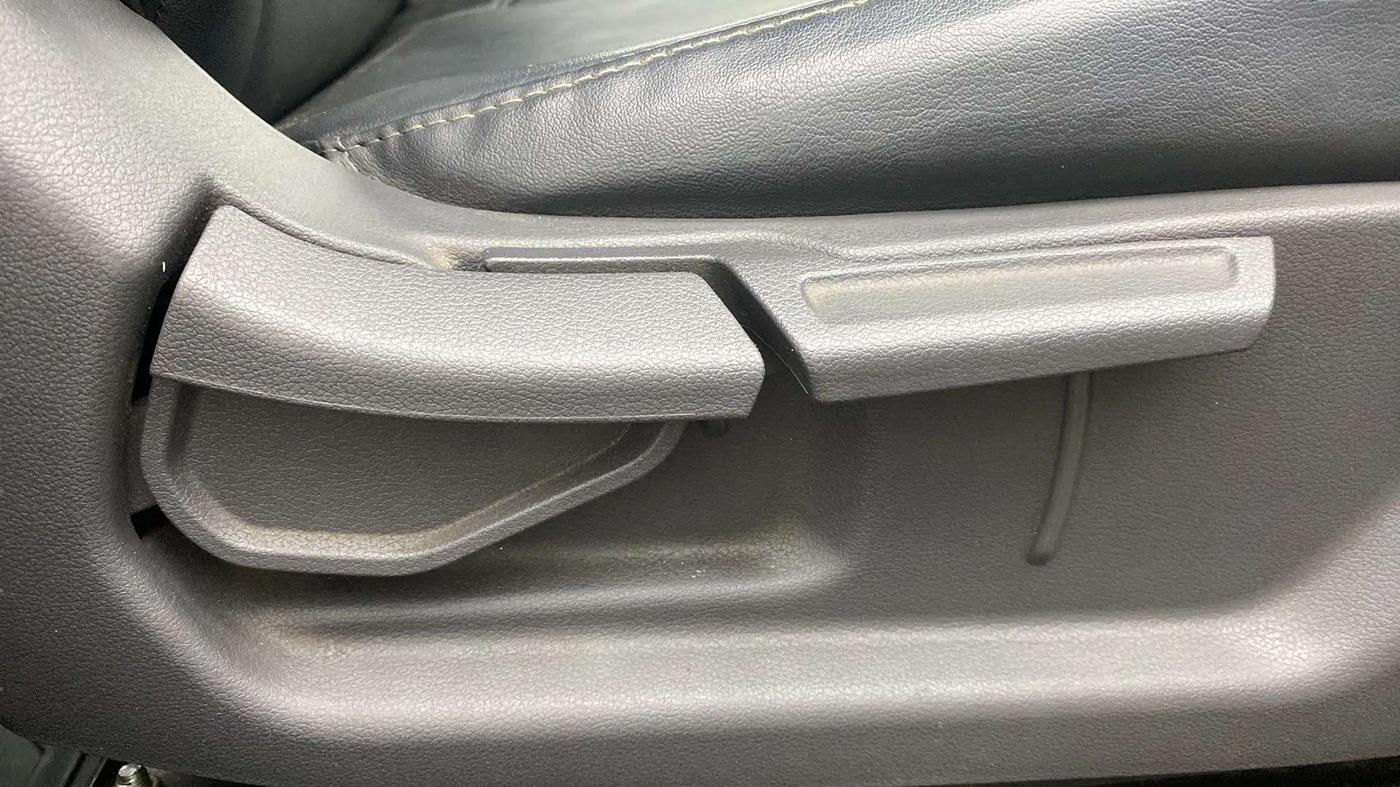 2019 Hyundai GRAND I10 NIOS SPORTZ AMT 1.2 KAPPA VTVT, Petrol, Automatic, 44,304 km, Driver Side Adjustment Panel