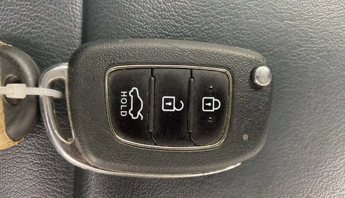 2019 Hyundai GRAND I10 NIOS SPORTZ AMT 1.2 KAPPA VTVT, Petrol, Automatic, 44,304 km, Key Close Up