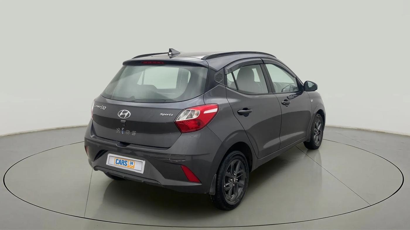 2019 Hyundai GRAND I10 NIOS SPORTZ AMT 1.2 KAPPA VTVT, Petrol, Automatic, 44,304 km, Right Back Diagonal