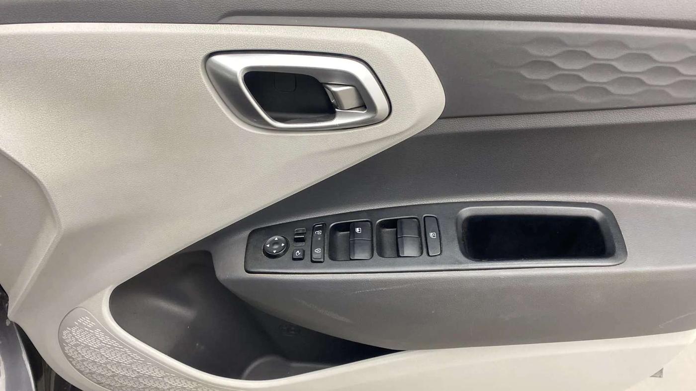 2019 Hyundai GRAND I10 NIOS SPORTZ AMT 1.2 KAPPA VTVT, Petrol, Automatic, 44,304 km, Driver Side Door Panels Control