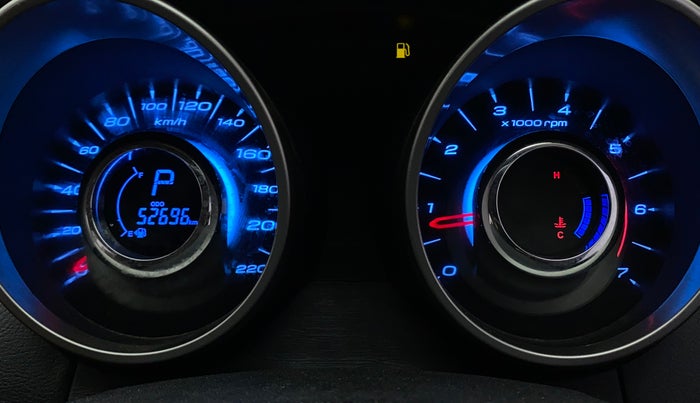 2018 Mahindra XUV500 W11 (O) AWD AT, Diesel, Automatic, 52,734 km, Odometer Image