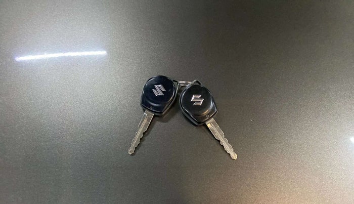 2021 Maruti Baleno DELTA PETROL 1.2, Petrol, Manual, 23,307 km, Key Close Up