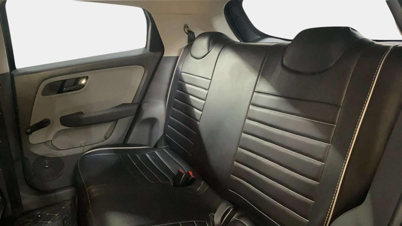 2021 Tata ALTROZ XE PETROL, Petrol, Manual, 39,675 km, Right Side Rear Door Cabin