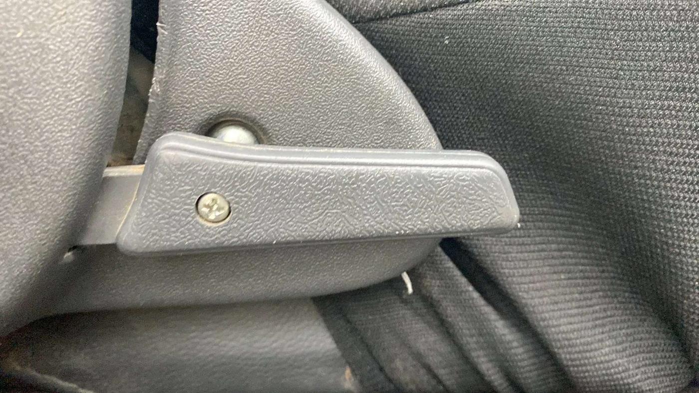 2016 Maruti Alto 800 VXI O, Petrol, Manual, 39,062 km, Driver Side Adjustment Panel