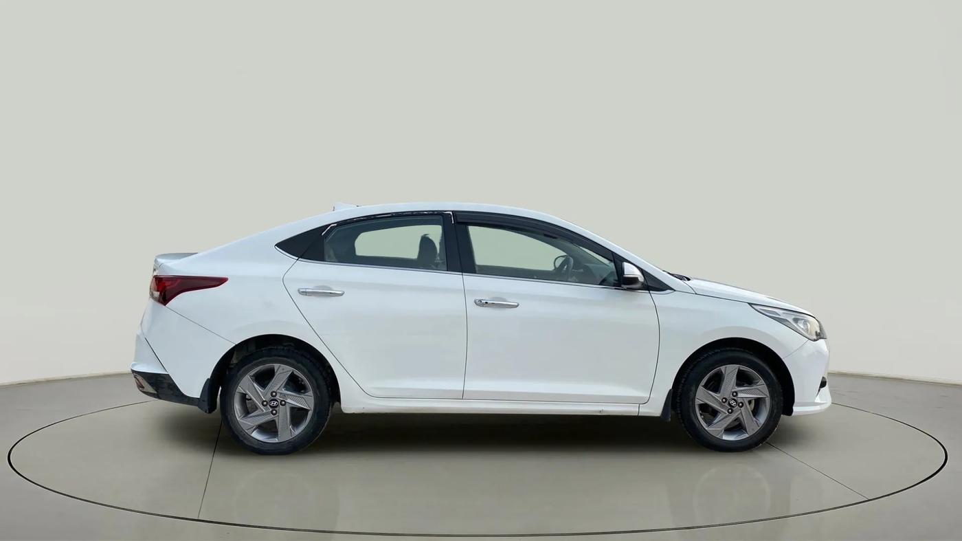 2021 Hyundai Verna SX 1.5 VTVT, Petrol, Manual, 29,146 km, Right Side