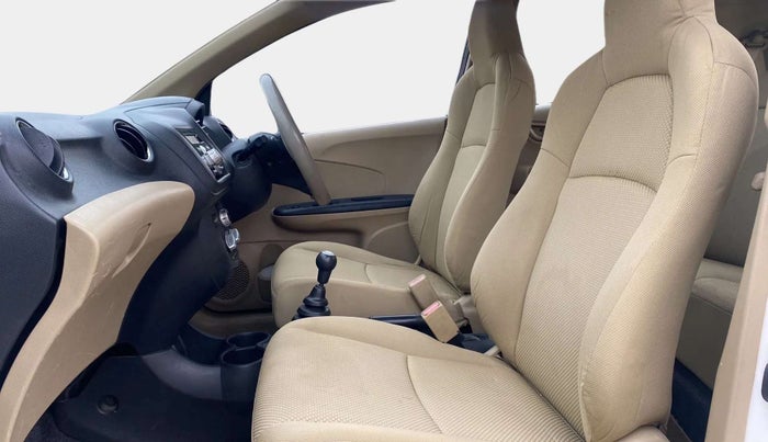 2015 Honda Brio S MT, Petrol, Manual, 45,536 km, Right Side Front Door Cabin