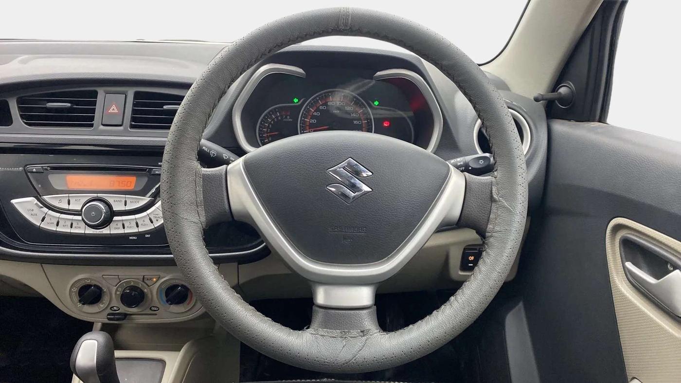 2019 Maruti Alto K10 VXI AMT, Petrol, Automatic, 24,923 km, Steering Wheel Close Up