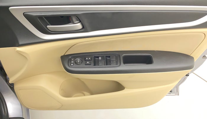 2023 Honda Amaze 1.2L I-VTEC VX, Petrol, Manual, 8,451 km, Driver Side Door Panels Control