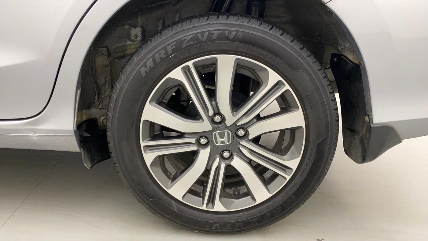 2023 Honda Amaze 1.2L I-VTEC VX, Petrol, Manual, 8,451 km, Left Rear Wheel