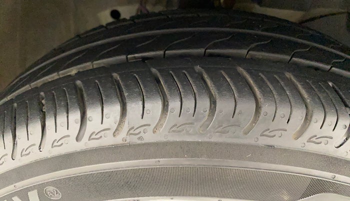 2023 Honda Amaze 1.2L I-VTEC VX, Petrol, Manual, 8,451 km, Right Front Tyre Tread