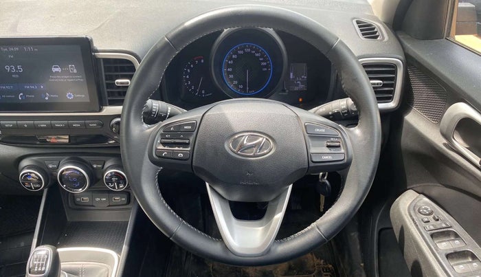 2021 Hyundai VENUE SX 1.0 TURBO, Petrol, Manual, 22,735 km, Steering Wheel Close Up