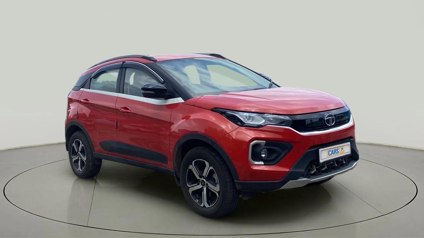 2022 Tata NEXON XZA PLUS PETROL, Petrol, Automatic, 9,889 km, SRP