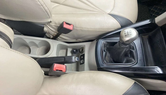 2016 Ford Ecosport TITANIUM 1.5L DIESEL, Diesel, Manual, 87,028 km, Gear Lever