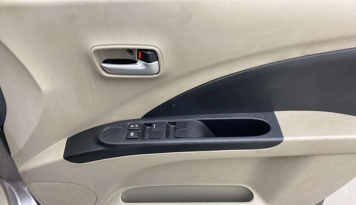 2017 Maruti Celerio VXI (O), Petrol, Manual, 34,060 km, Driver Side Door Panels Control
