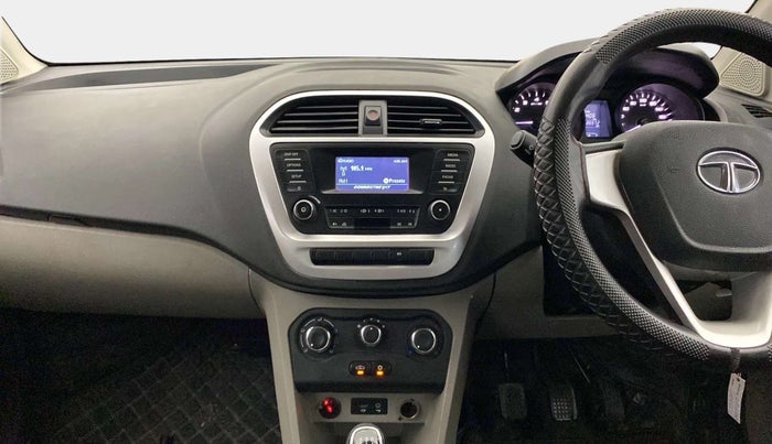 2016 Tata Tiago XT PETROL, CNG, Manual, 86,753 km, Air Conditioner