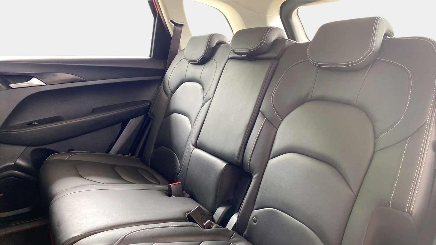 2019 MG HECTOR SHARP 1.5 DCT PETROL, Petrol, Automatic, 35,303 km, Right Side Rear Door Cabin