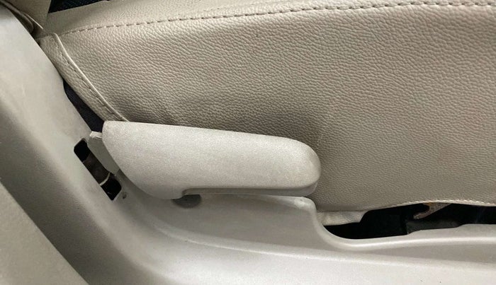 2017 Maruti Celerio ZXI, Petrol, Manual, 19,512 km, Driver Side Adjustment Panel