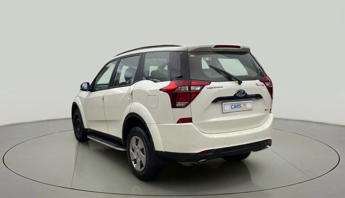 2020 Mahindra XUV500 W7, Diesel, Manual, 30,941 km, Left Back Diagonal