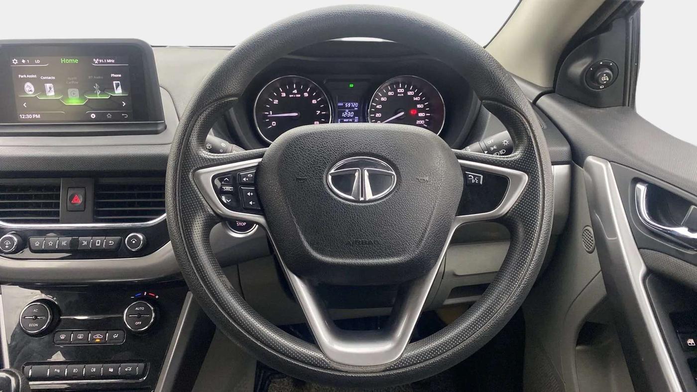 2018 Tata NEXON XZ PLUS PETROL, Petrol, Manual, 59,693 km, Steering Wheel Close Up