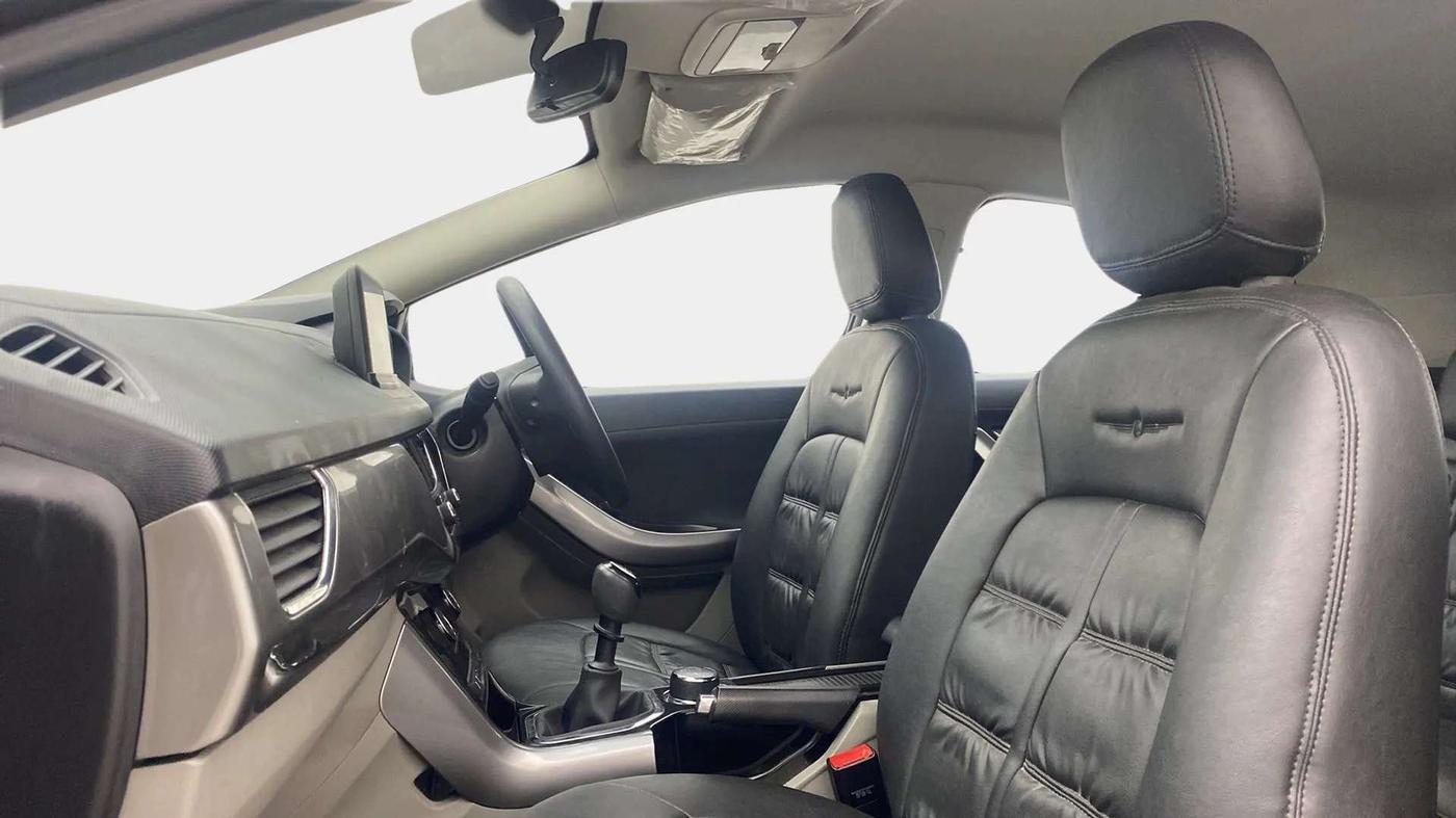 2018 Tata NEXON XZ PLUS PETROL, Petrol, Manual, 59,693 km, Right Side Front Door Cabin