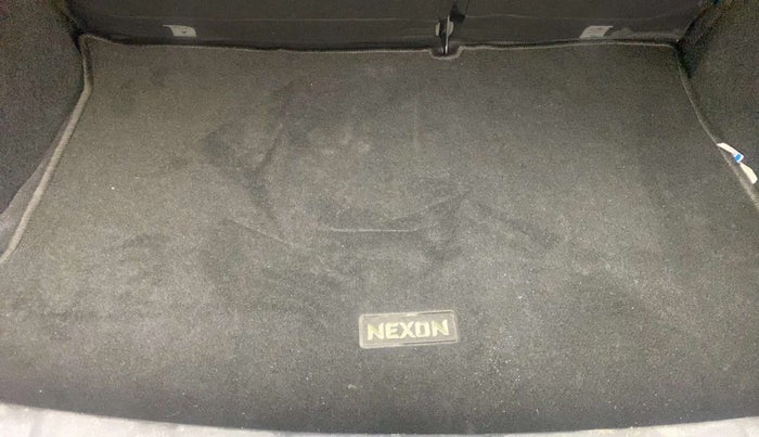 2023 Tata NEXON XZA PLUS DIESEL (L), Diesel, Automatic, 25,005 km, Boot Inside