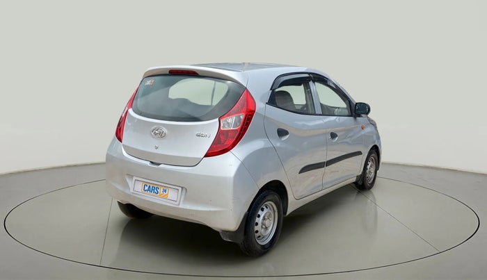 2017 Hyundai Eon ERA +, Petrol, Manual, 32,907 km, Right Back Diagonal