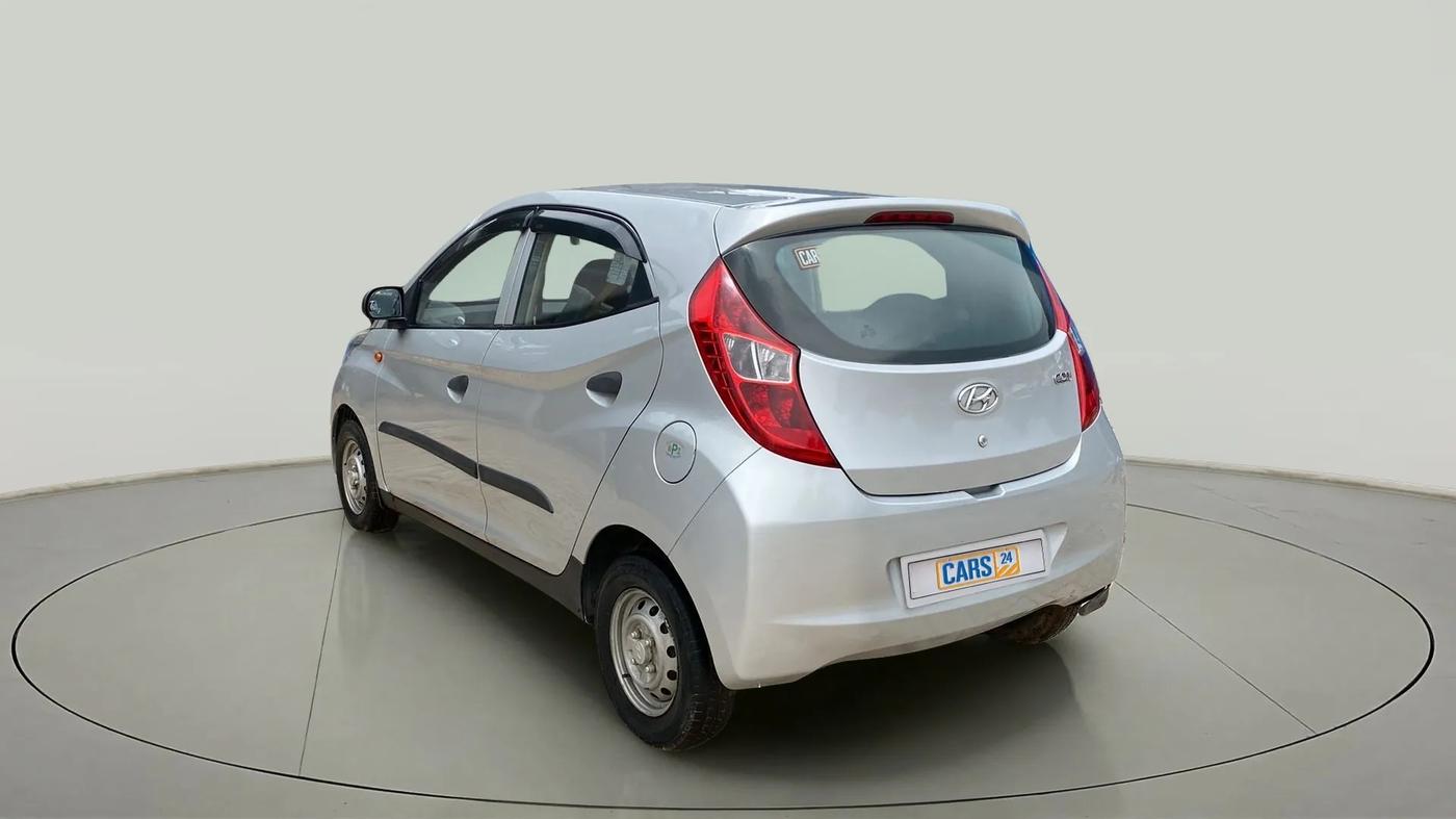 2017 Hyundai Eon ERA +, Petrol, Manual, 32,907 km, Left Back Diagonal