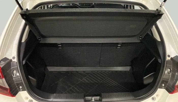 2023 Maruti Baleno ZETA 1.2 AGS, Petrol, Automatic, 1,710 km, Boot Inside