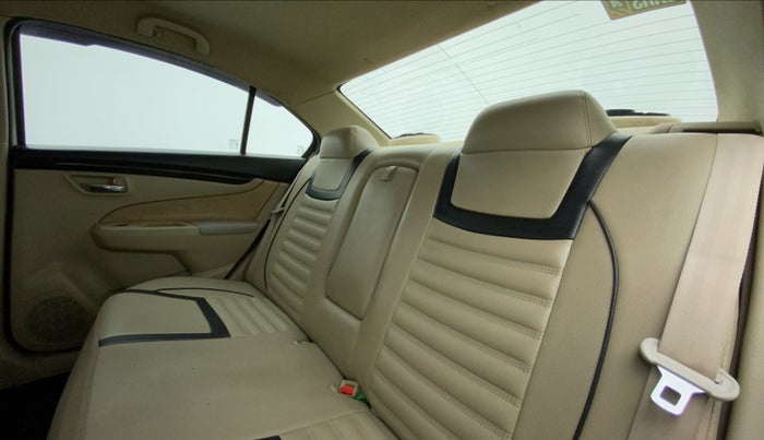 2017 Maruti Ciaz VDI+ SHVS, Diesel, Manual, 51,247 km, Right Side Rear Door Cabin