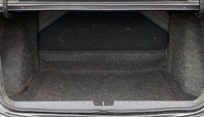 2015 Honda City 1.5L I-VTEC V MT, Petrol, Manual, 73,597 km, Boot Inside
