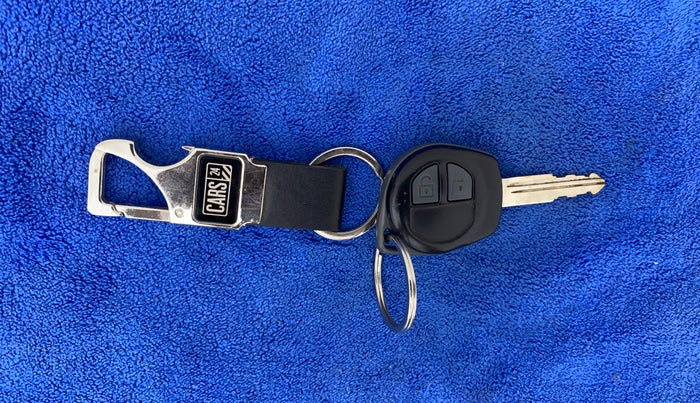 2022 Maruti Alto VXI, Petrol, Manual, 33,271 km, Key Close Up