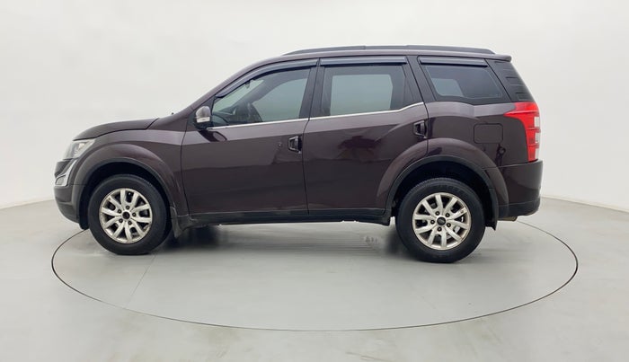 2018 Mahindra XUV500 W10 AT, Diesel, Automatic, 123 km, Left Side