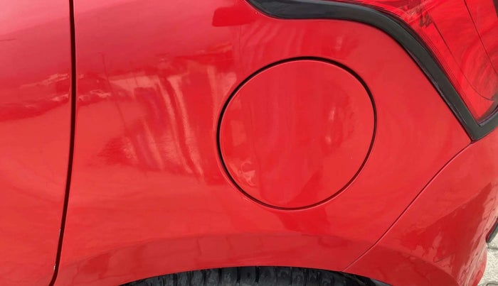 2019 Maruti Swift VXI, Petrol, Manual, 34,696 km, Left quarter panel - Minor scratches