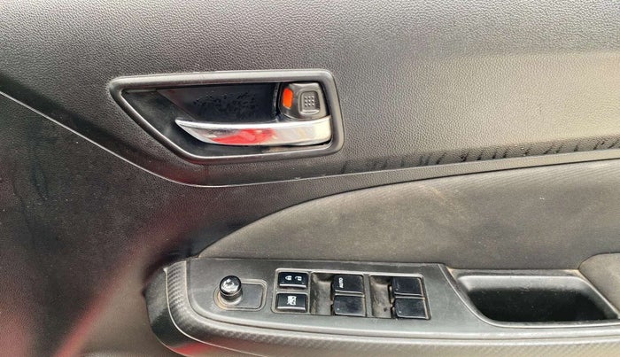 2019 Maruti Swift VXI, Petrol, Manual, 34,696 km, Driver Side Door Panels Control