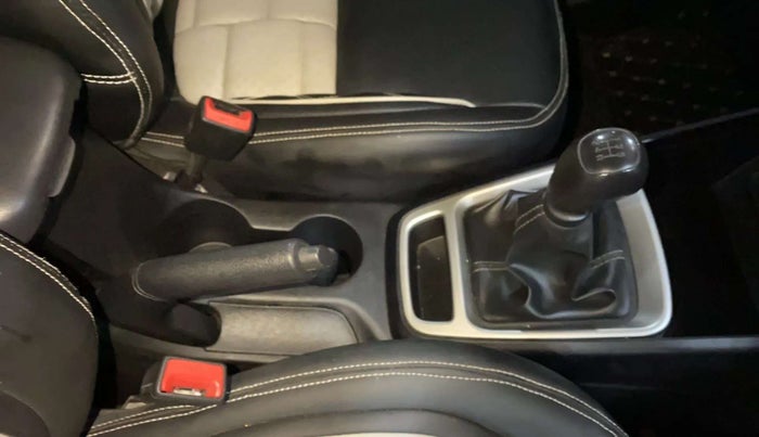 2022 Hyundai VENUE S 1.2, Petrol, Manual, 22,589 km, Gear Lever