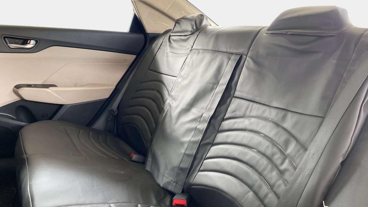 2020 Hyundai Verna SX 1.5 VTVT, Petrol, Manual, 73,762 km, Right Side Rear Door Cabin