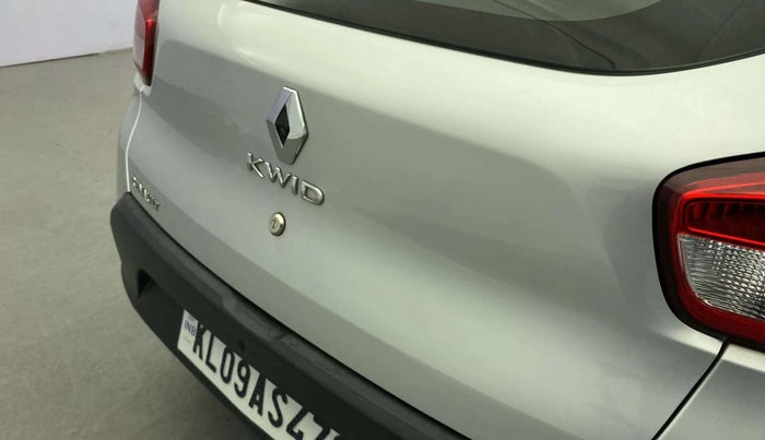 2019 Renault Kwid RXT 1.0 (O), Petrol, Manual, 34,872 km, Dicky (Boot door) - Slightly dented