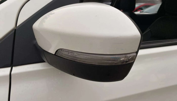 2021 Tata Tiago XT PETROL, Petrol, Manual, 30,082 km, Left rear-view mirror - Indicator light has minor damage