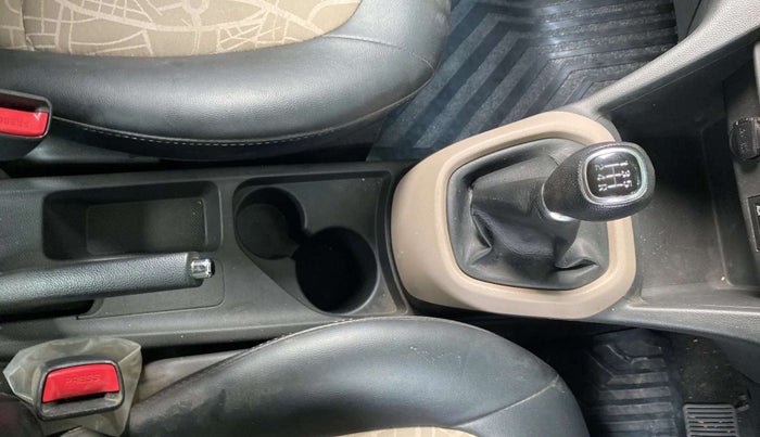 2018 Hyundai Grand i10 SPORTZ 1.2 KAPPA VTVT, CNG, Manual, 25,085 km, Gear Lever