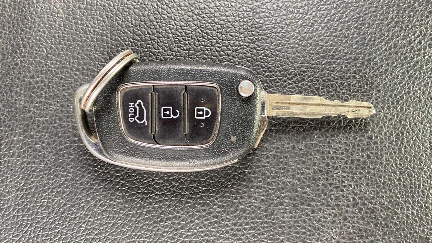 2018 Hyundai Elite i20 ASTA 1.2 DUAL TONE, Petrol, Manual, 71,503 km, Key Close Up