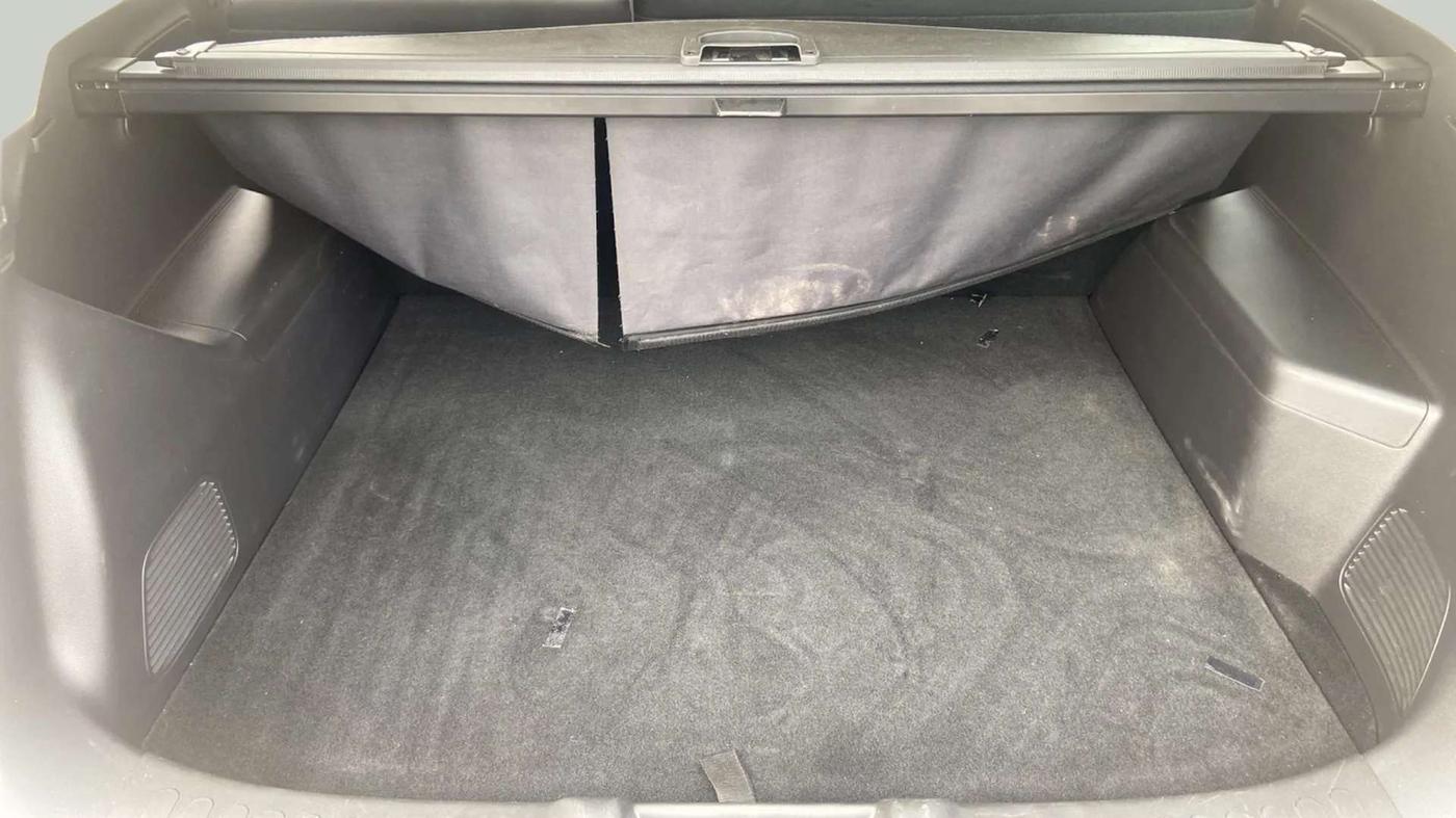 2021 MG HECTOR SHARP 1.5 PETROL CVT, Petrol, Automatic, 19,628 km, Boot Inside