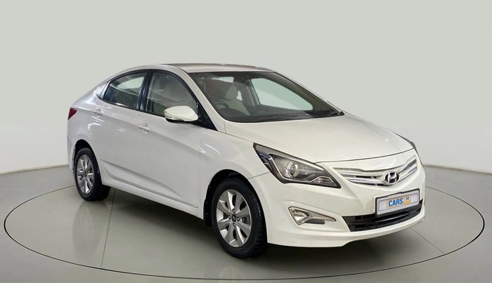 2015 Hyundai Verna FLUIDIC 4S 1.6 VTVT S, Petrol, Manual, 83,884 km, Right Front Diagonal