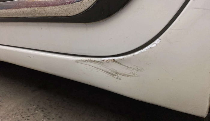2021 Maruti Swift VXI, Petrol, Manual, 48,419 km, Left running board - Slightly dented