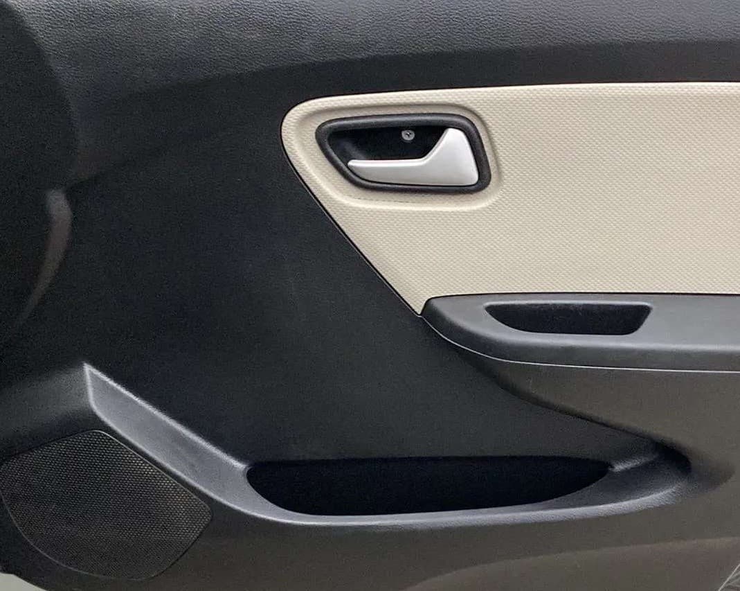 2022 Maruti Alto LXI OPT CNG, CNG, Manual, 25,889 km, Driver Side Door Panels Control