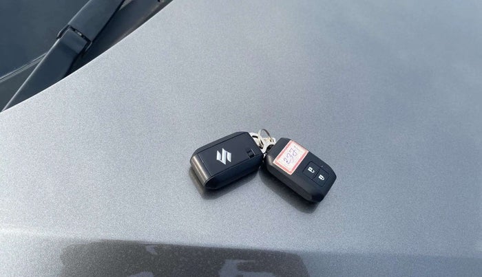2019 Maruti Baleno ZETA PETROL 1.2, Petrol, Manual, 64,797 km, Key Close Up