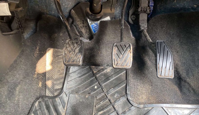 2019 Maruti Baleno ZETA PETROL 1.2, Petrol, Manual, 64,797 km, Pedals