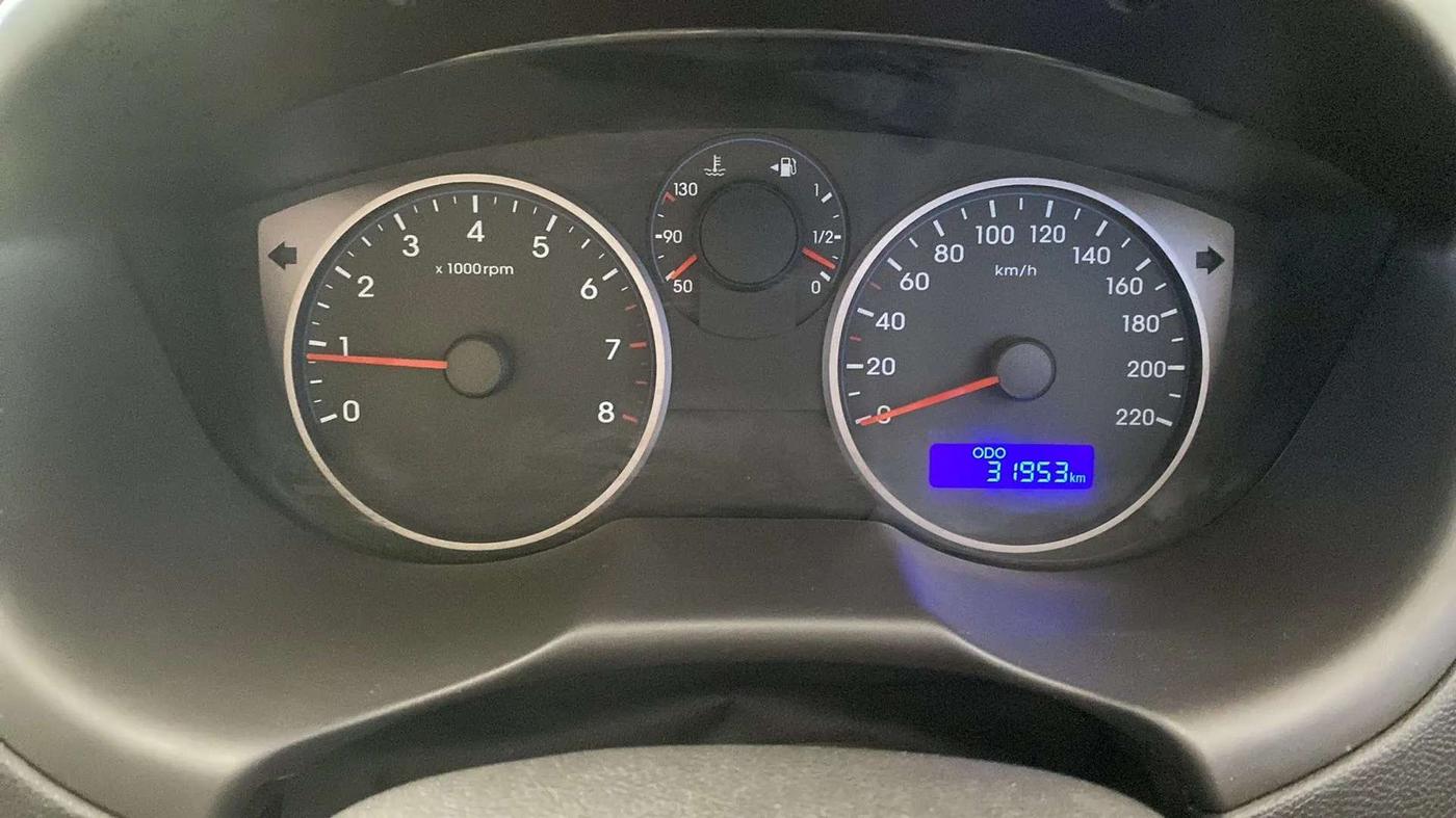2013 Hyundai i20 SPORTZ 1.2, Petrol, Manual, 32,007 km, Odometer Image