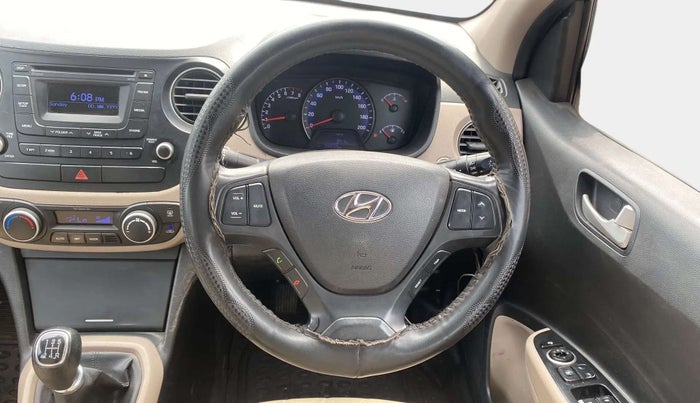 2015 Hyundai Xcent SX 1.2 (O), Petrol, Manual, 74,436 km, Steering Wheel Close Up