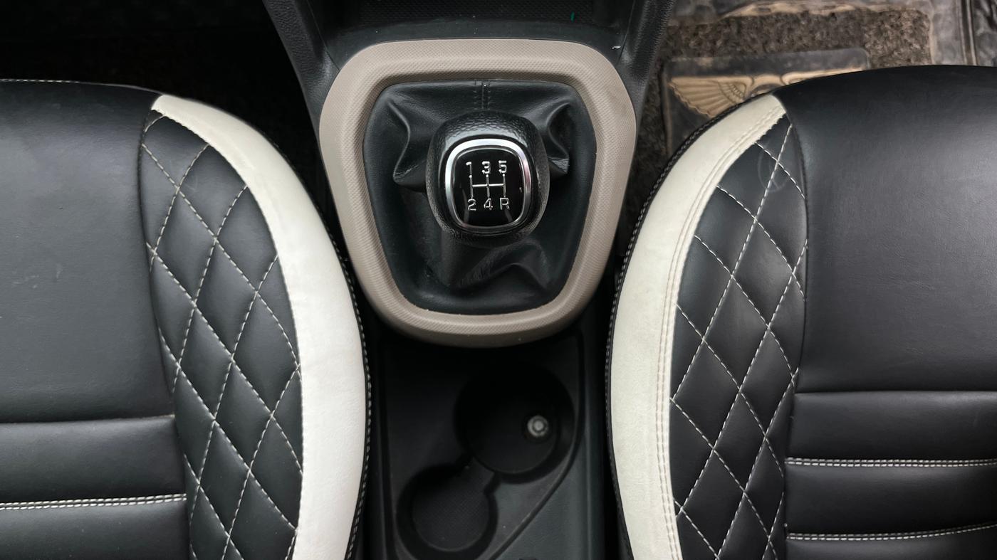 2018 Hyundai Grand i10 SPORTZ 1.2 KAPPA VTVT, Petrol, Manual, 75,292 km, Gear Lever